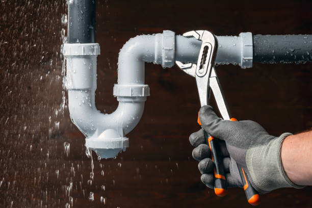 Professional Leak Detection technician working in Flagtown, NJ
